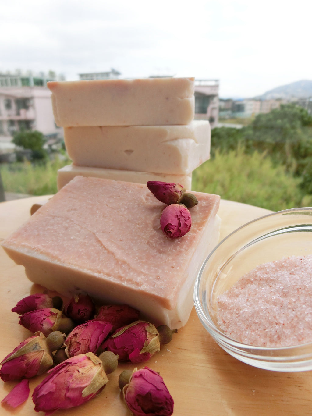 玫瑰鹽磨砂手工皂工作坊 (Rose salt scrub soap workshop)