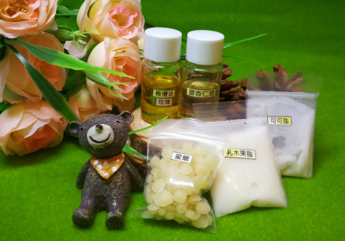 潤唇膏DIY材料包 (10 支裝)